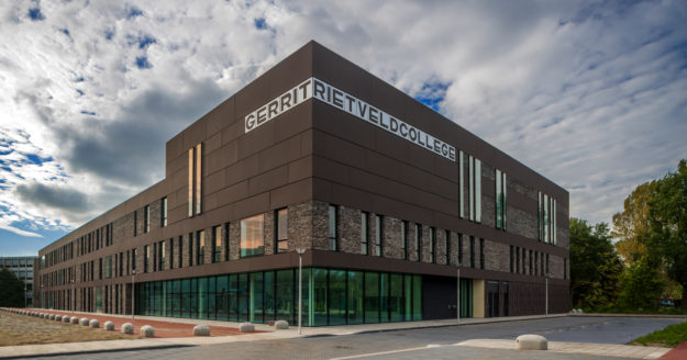 Hillen-en-Roosen-project-1104 Gerrit Rietveld college ext A 01 John Lewis Marshall