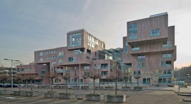 Hillen-en-Roosen-project-Crystal Court 1