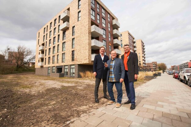 KLEIN Foto opening Orionweg (30 maart 2022)